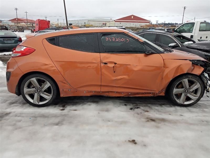 FWD Manual Transmission from 2014 Hyundai Veloster 1.6L 9414495