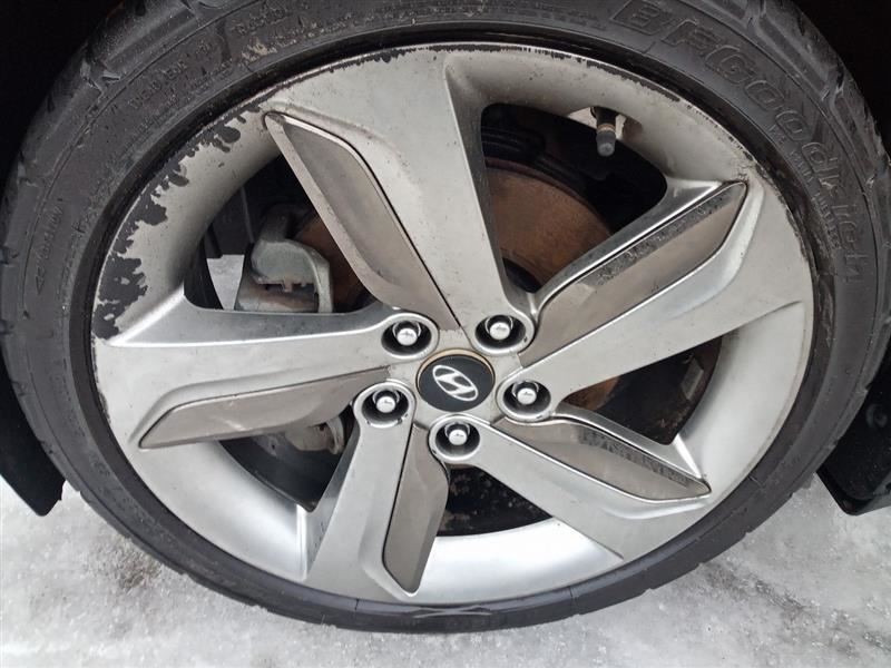 FWD Manual Transmission from 2014 Hyundai Veloster 1.6L 9414495