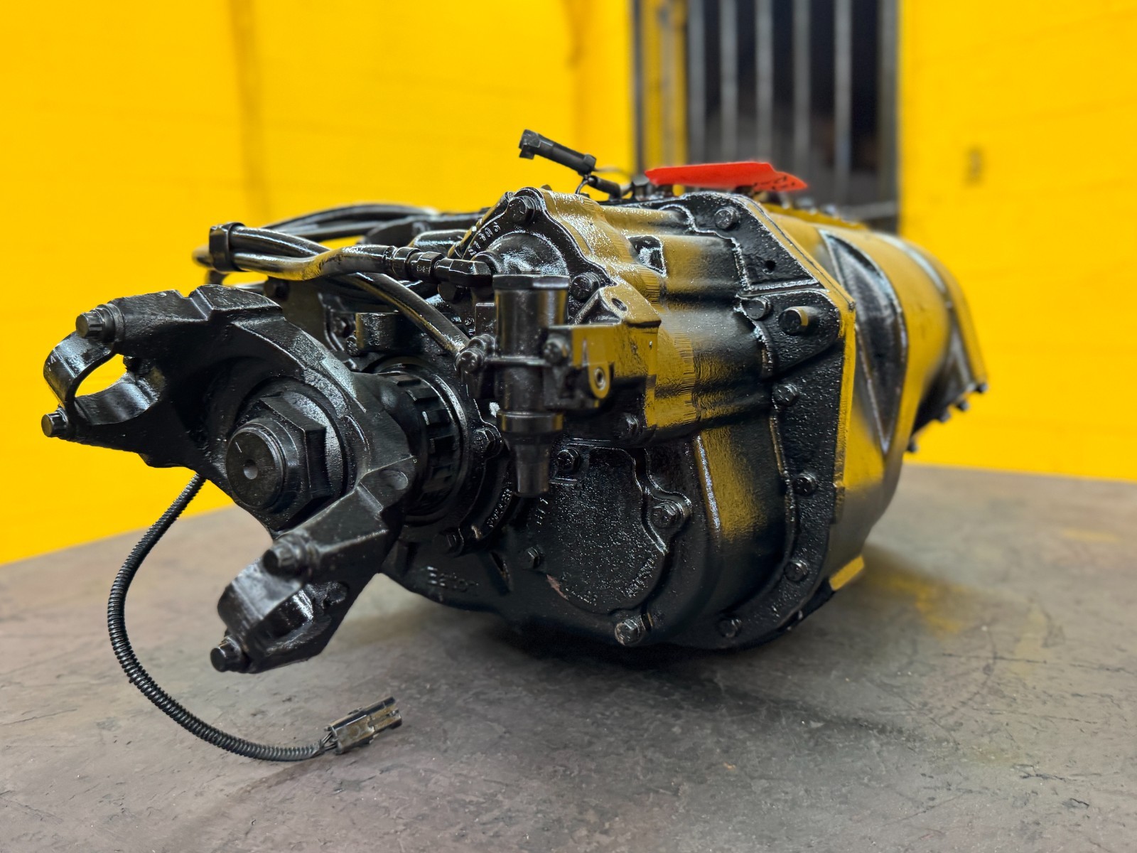 RTLO14908LL Eaton/Fuller RTLO14908LL Transmission w/ Overdrive, 8LL (LIKE NEW)